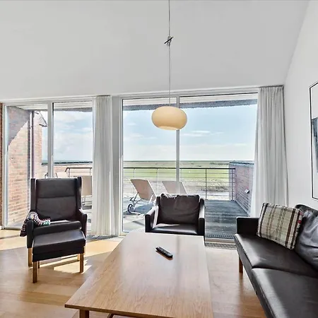 1170-romo-gulirisvej-170 Lejlighed *