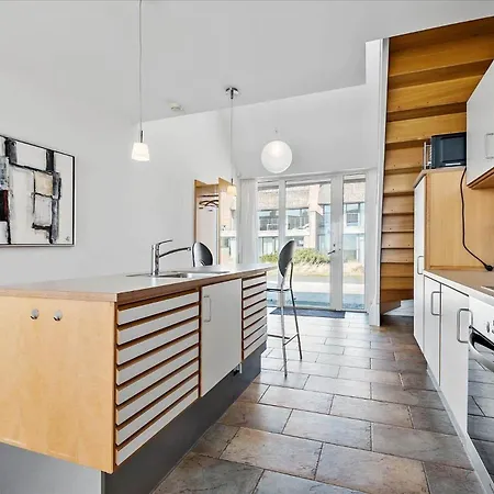 1170-romo-gulirisvej-170 Apartamento